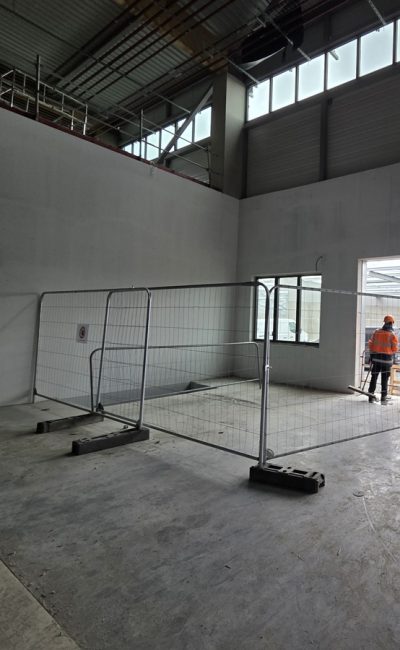 fosse pour table élévatrice - Monte‑charge industriel robuste sur site 